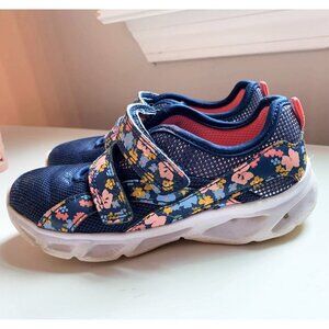 Carter’s toddler Girl light up sneakers size 11 11M